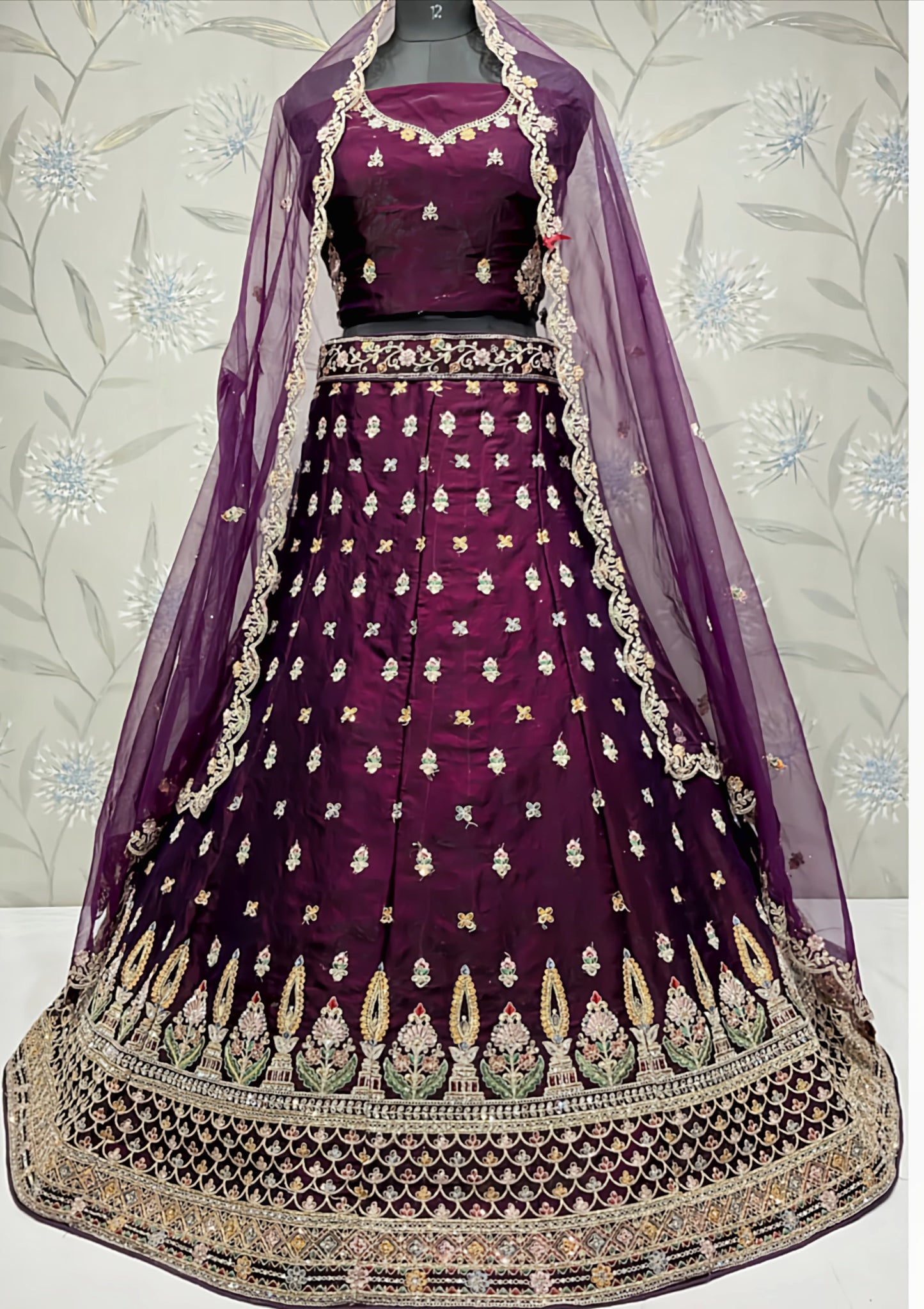 abhi designer lehanga