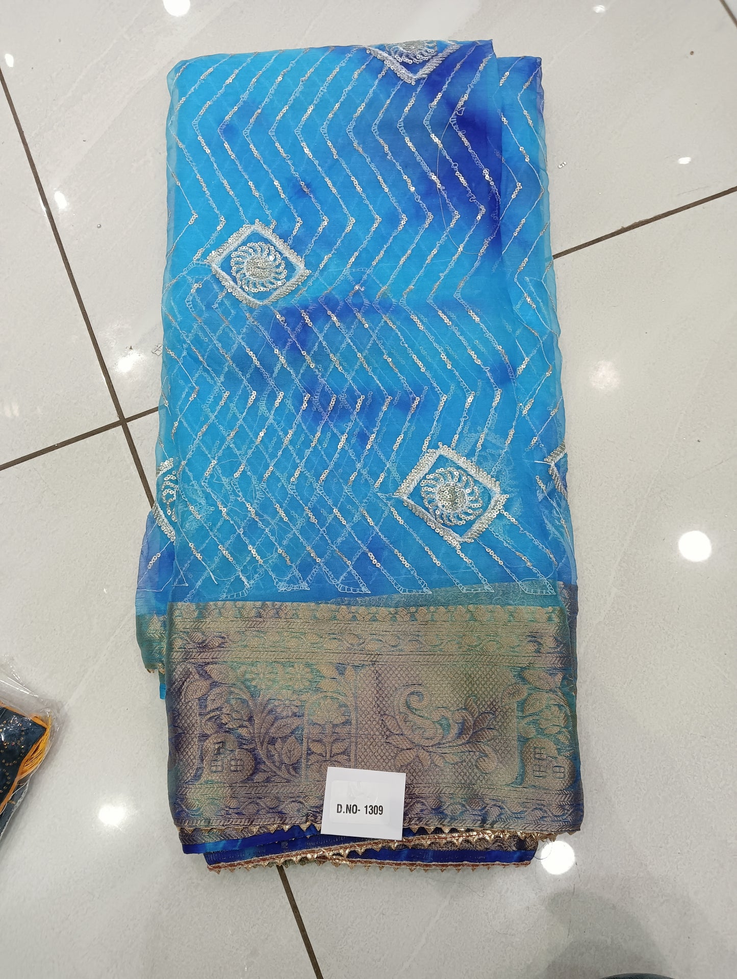 New fancy organza saree